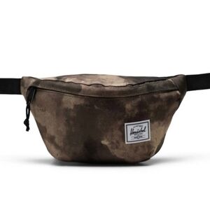 Herschel Classic Hip Pack Camouflage 100% Recycled EcoSystem Fabrics NWT